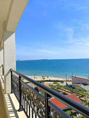 Private Apartments by the sea with a large terrace in Apart hotel!